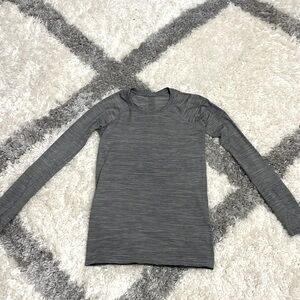 Lululemon Swiftly Hip Length Shirt